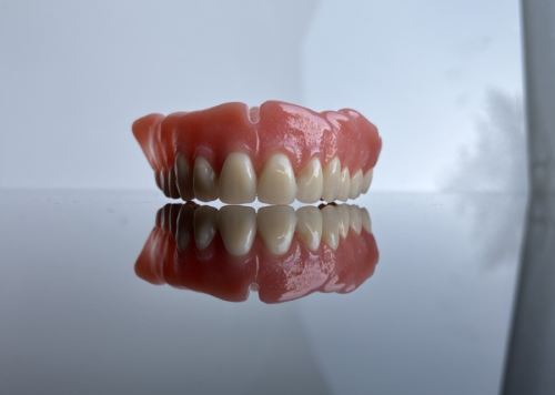 Germs Tandprothetiek